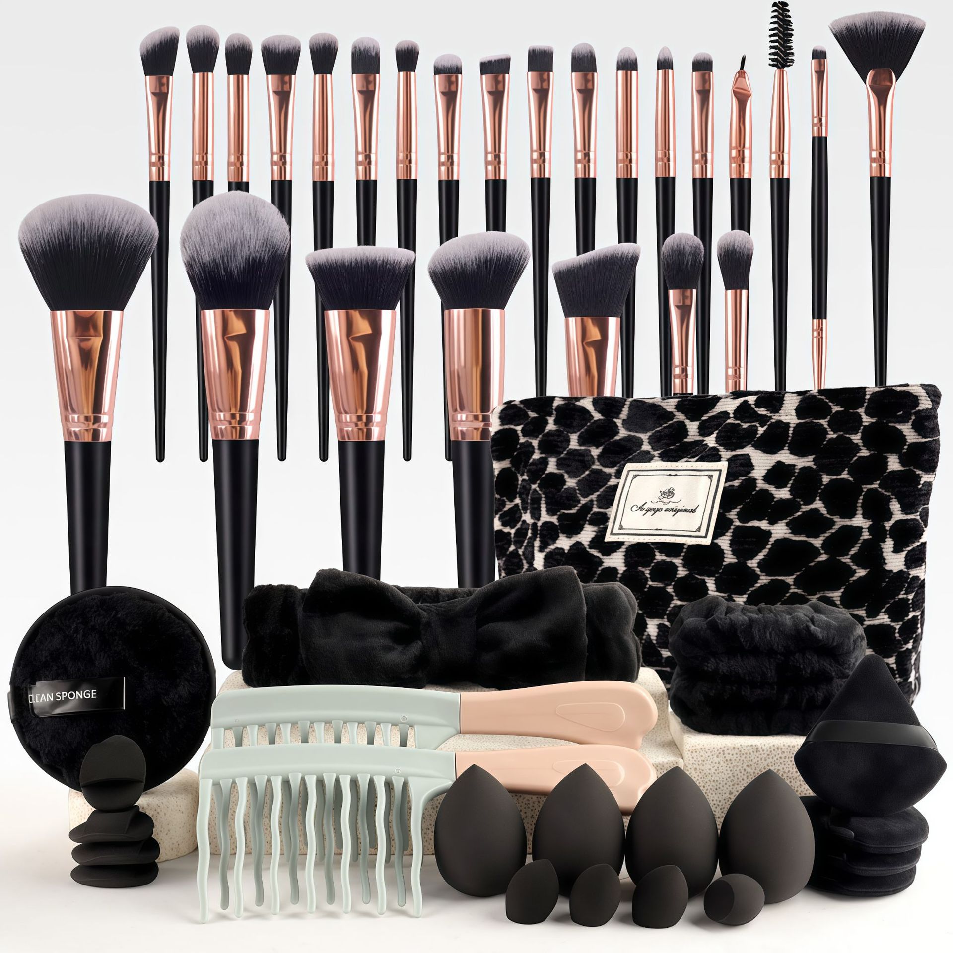 Makeup Brush Set Chic Fragranc - огляд і ціна Travel Accessories Kit Bag