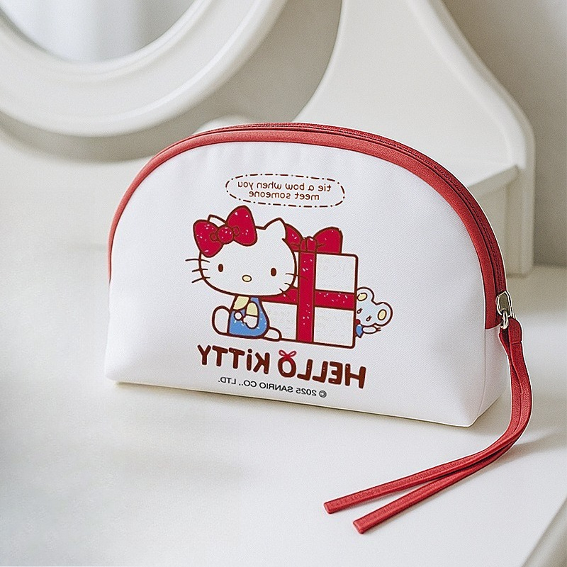 Hello Kitty Makeup Bag Cute To - огляд і ціна Travel Accessories Wholesale