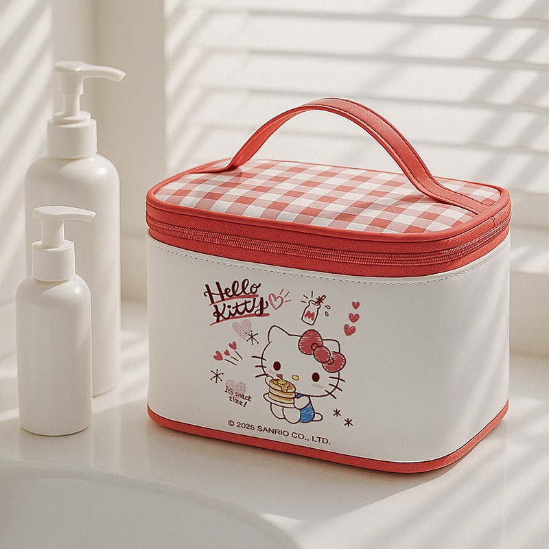Hello Kitty Makeup Bag Cute To - огляд і ціна Travel Accessories Wholesale